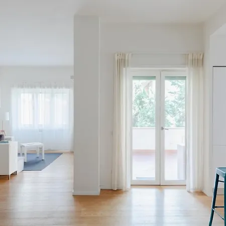 Apartment Stupendo In Quartiere Residenziale Rom