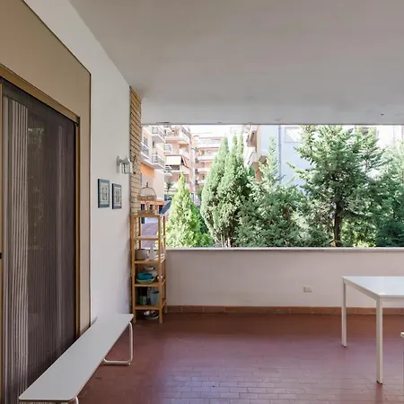 Stupendo In Quartiere Residenziale Rom